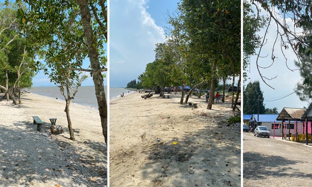 Best View At Teluk Kerang Beach, Pontian, Johor
